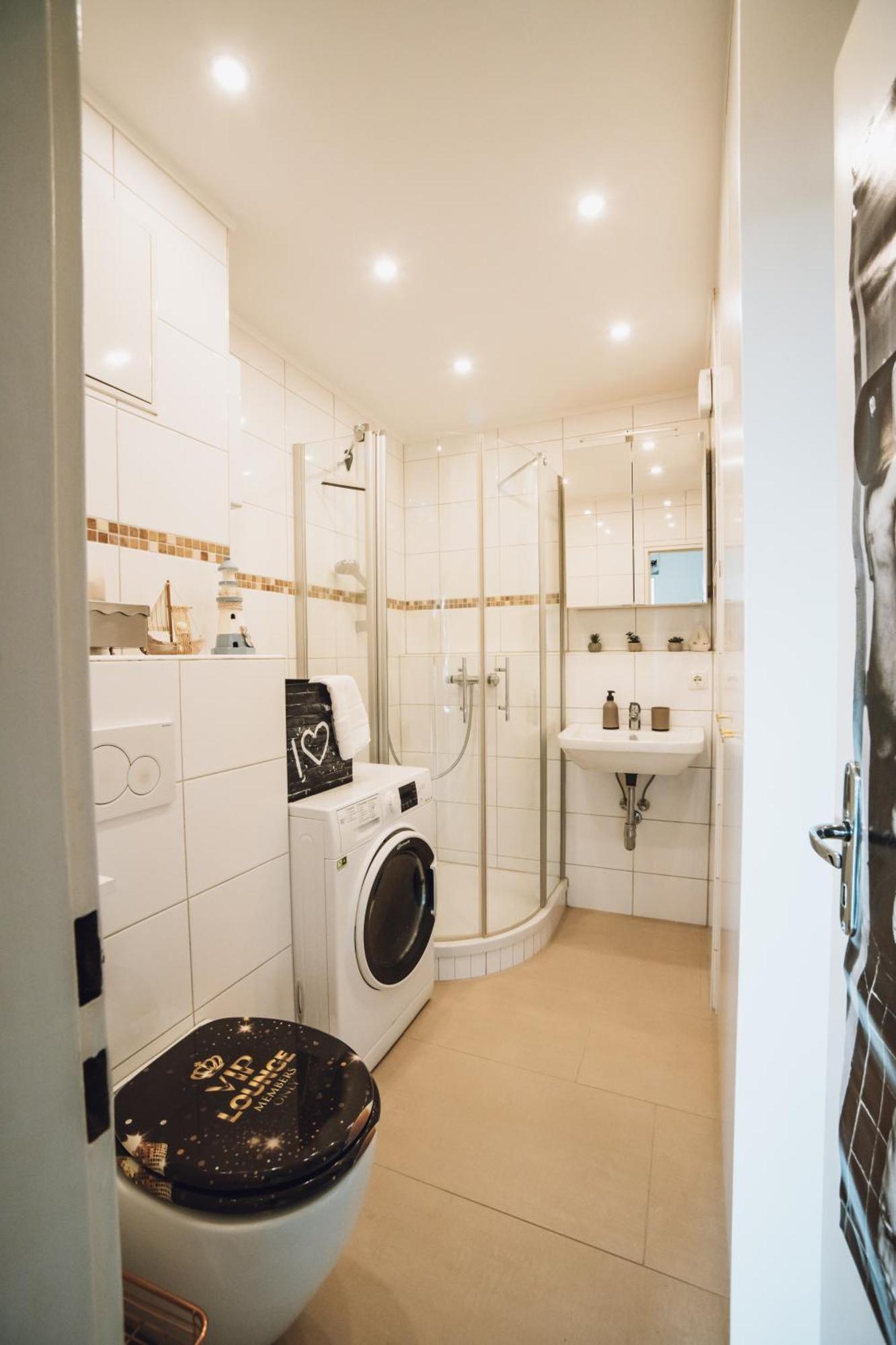 Apartment Am Neuen Teich -Balkon- 4 Personen -Waschmaschine Wolfsburg Esterno foto