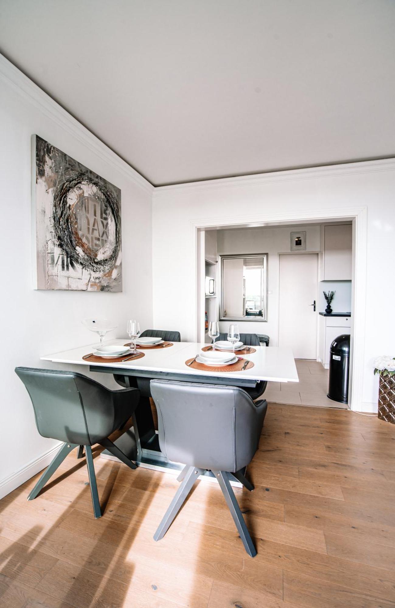 Apartment Am Neuen Teich -Balkon- 4 Personen -Waschmaschine Wolfsburg Esterno foto